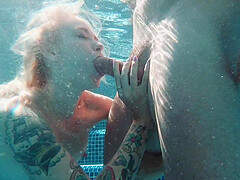 Horny guy licks wet pussy of Arteya and fucks her in the pool