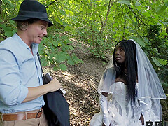 Interracial fucking in the woods with cock hungry ebony Zaawaadi