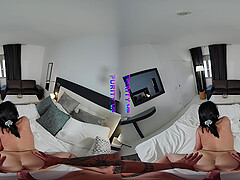 PURITYVR Hot oil massage with Lola