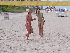 Sluts from the beach follow guys home for a foursome