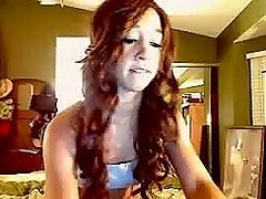 Horny Teen Masturbates and Dances for the Webcam